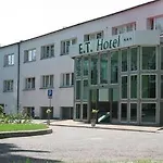 Hotel E.t. 3*