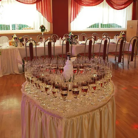 E.t. فندق Kaliszki